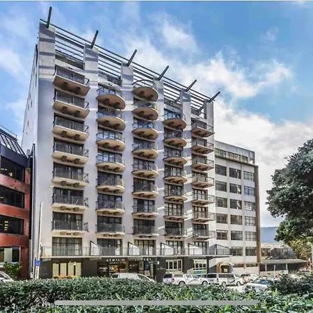 Cbd Apartment